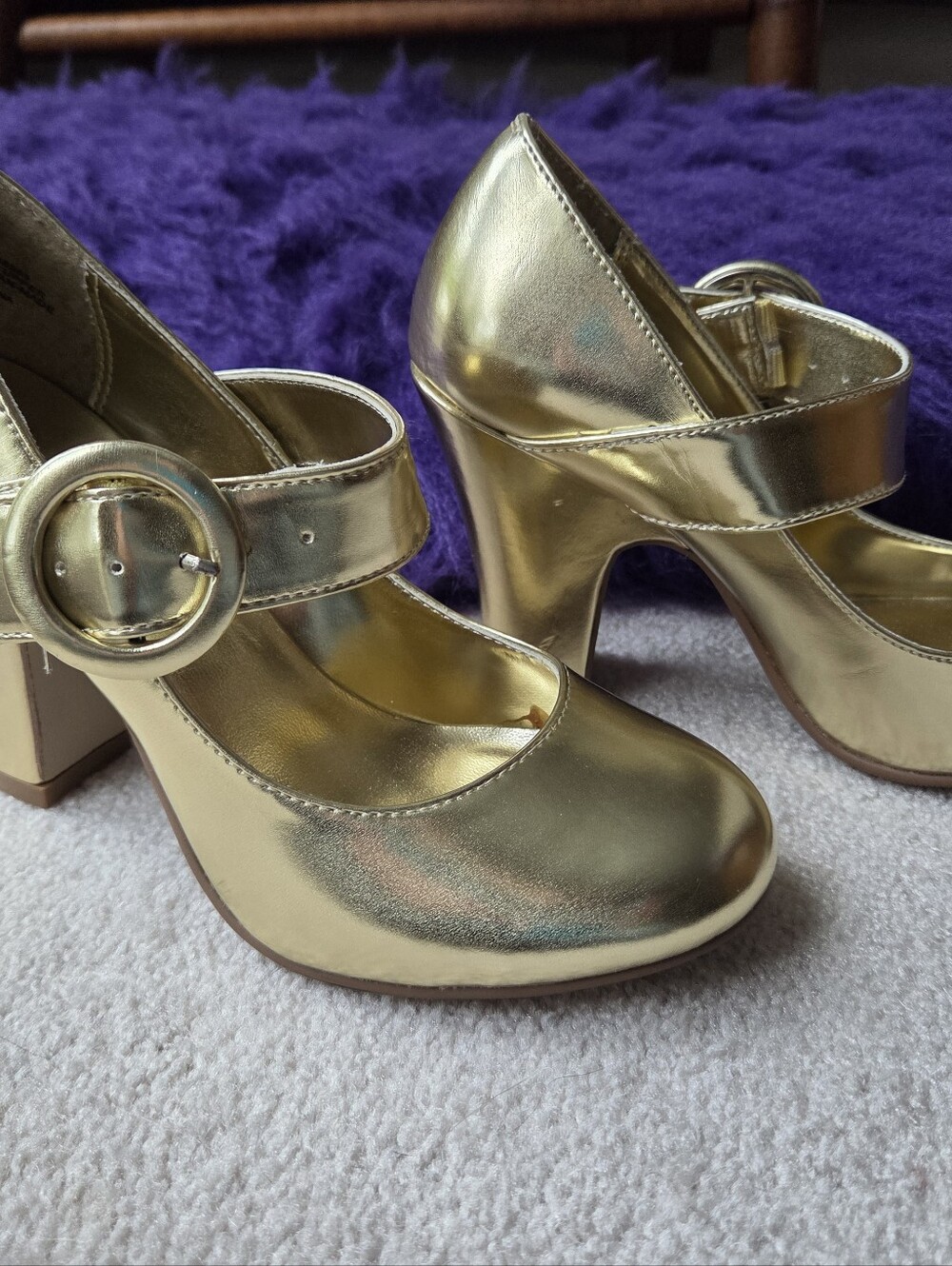 Gold High Heels Size 6M Round Toe With Strap & Buckle